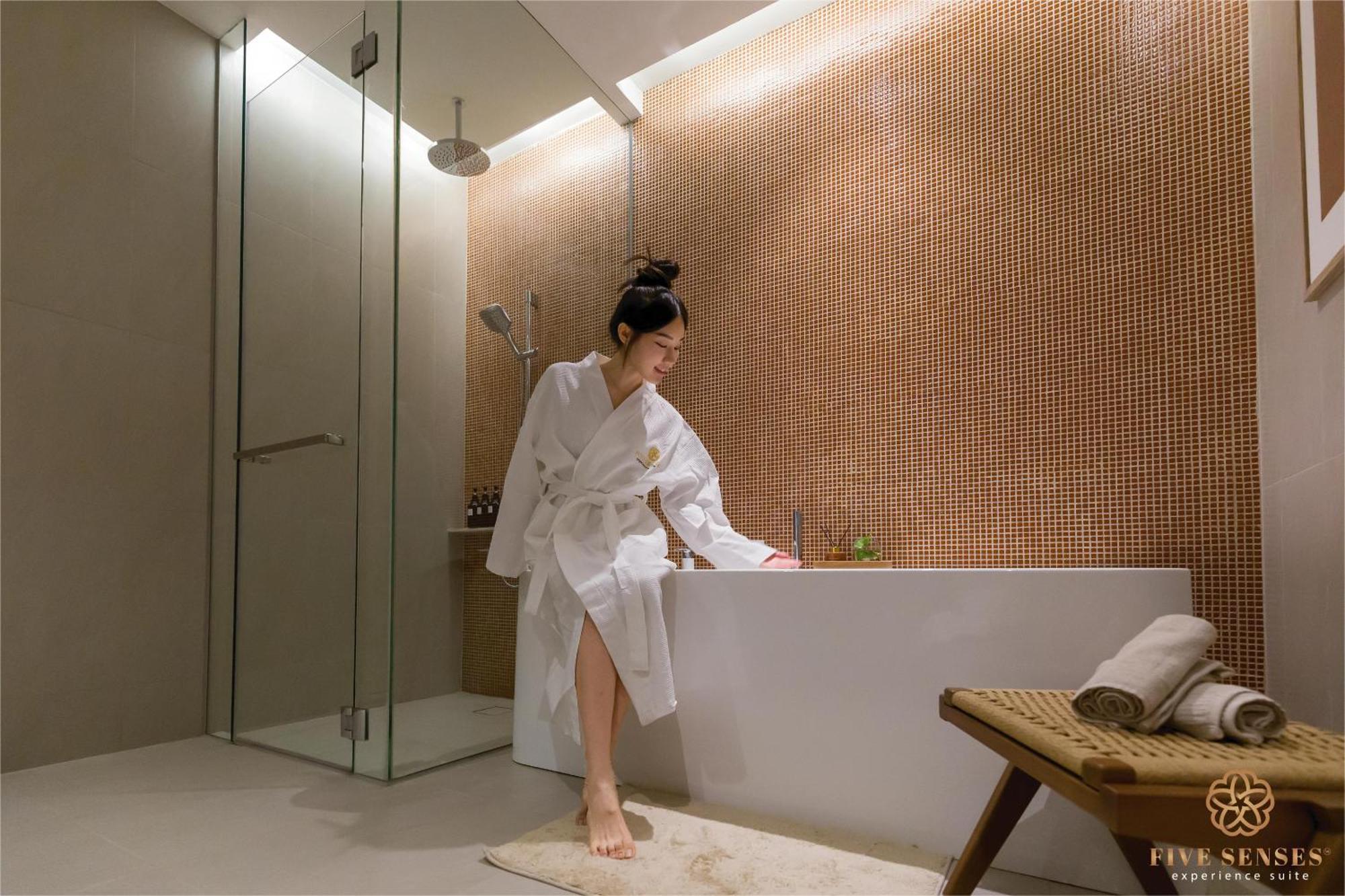 Viia Residences Kuala Lumpur, Five Senses Ngoại thất bức ảnh