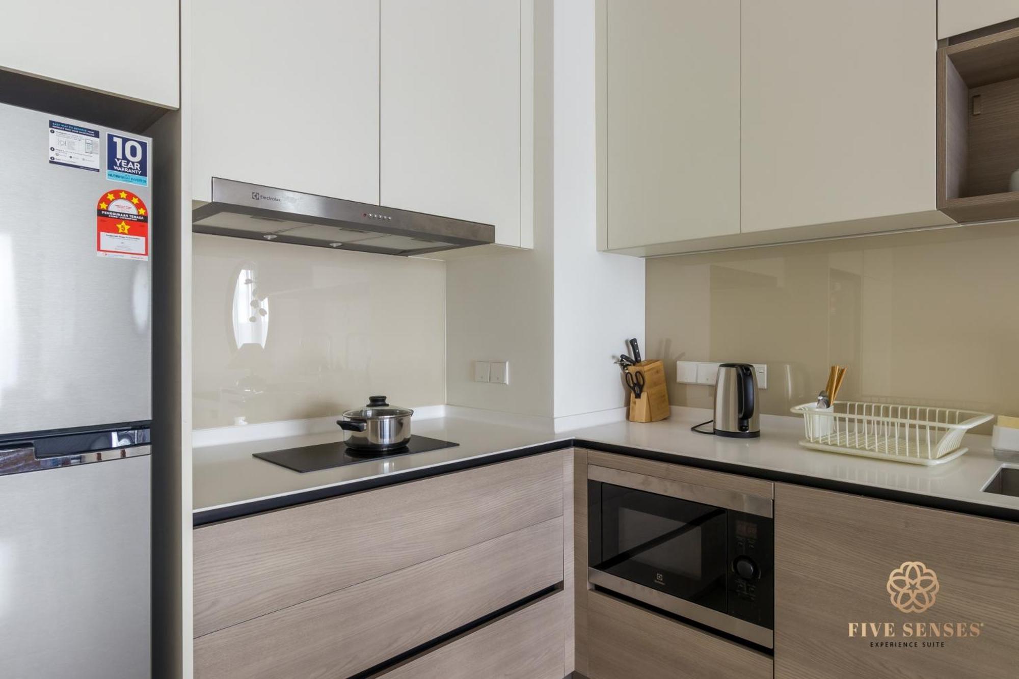 Viia Residences Kuala Lumpur, Five Senses Phòng bức ảnh